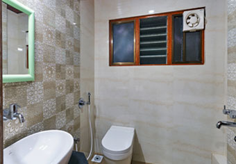 Wadikar bhakta Niwas , Kolhapur