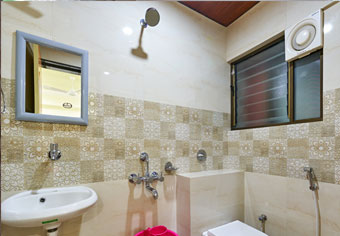 Wadikar bhakta Niwas , Kolhapur